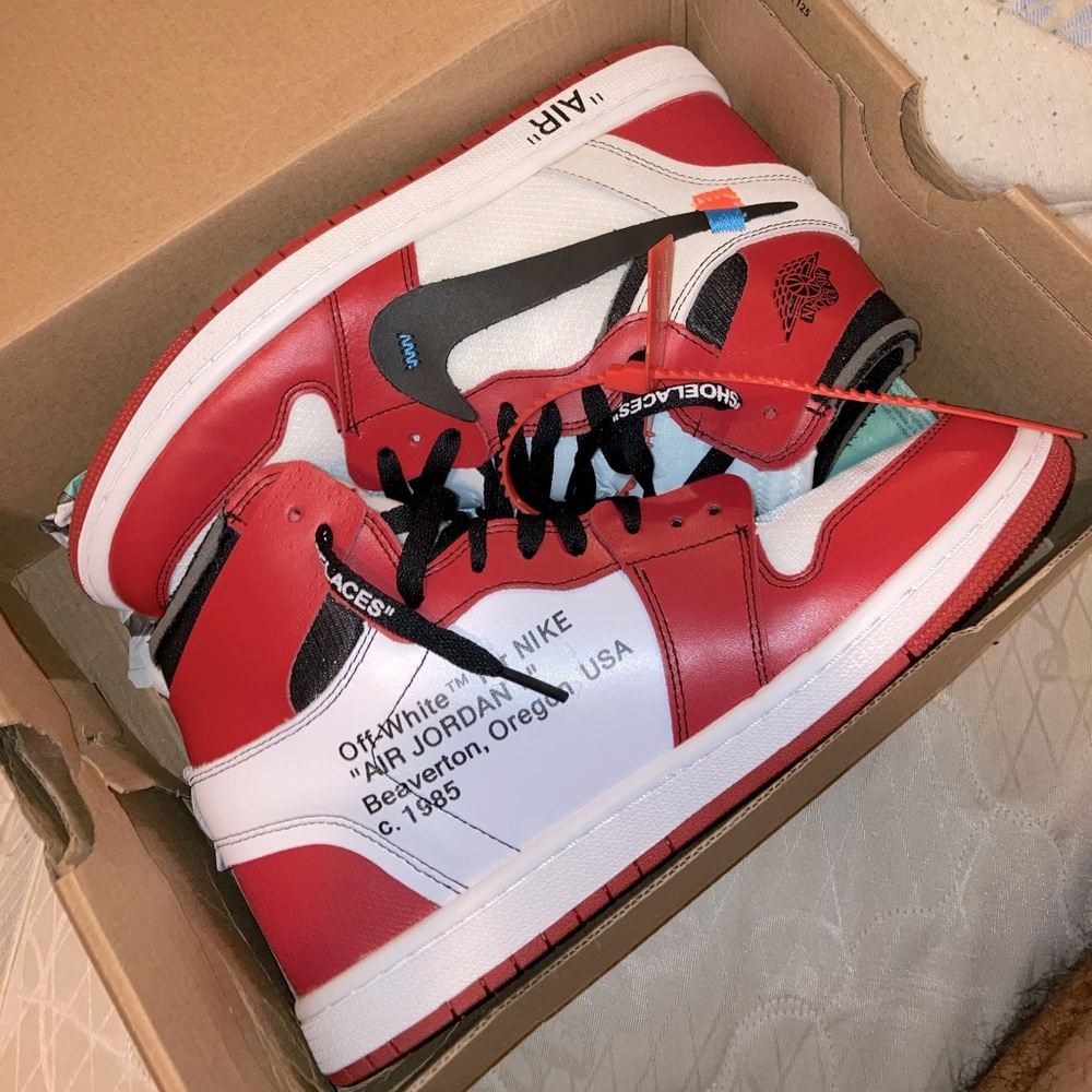 Jordan 1 off white Chicago’s